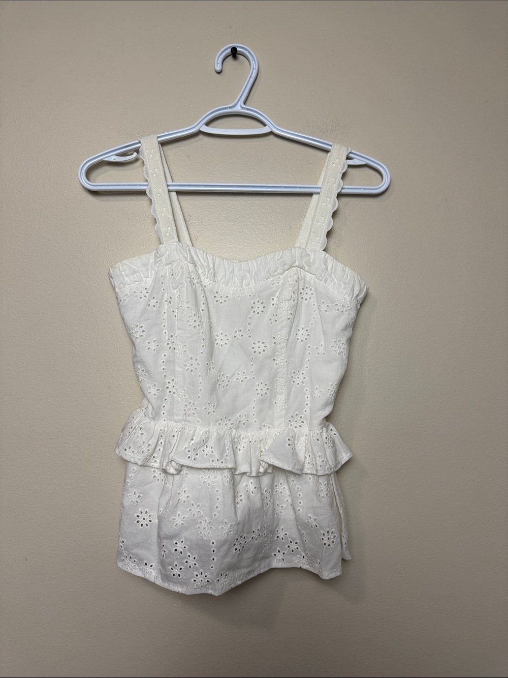 Kismet White Eyelet Peplum Camisole size XS